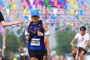 BIB: 46880
                            <button type="button" onclick="openModal(9916932)" class="btn btn-primary btn-sm float-right btn-popup" data-toggle="modal" data-target=".modal-high-quality">
                        <i class="fas fa-shopping-cart"></i> Add to Cart
                    </button>
                                            <button type="button" onclick="isThisMe(9916932, true)" class="btn btn-success btn-sm float-right btn-popup btn-isme hidden" data-toggle="tooltip" data-placement="bottom" title="นี่คือรูปของคุณใช่ไหม คลิกที่นี่เพื่อเอาเข้าอัลบั้ม">
                        <i class="fas fa-plus"></i> Add to album
                    </button>
                    <button type="button" onclick="isThisMe(9916932, false)" class="btn btn-warning btn-sm float-right btn-popup btn-isnotme hidden">
                        <i class="fas fa-ban"></i> Remove from album
                    </button>